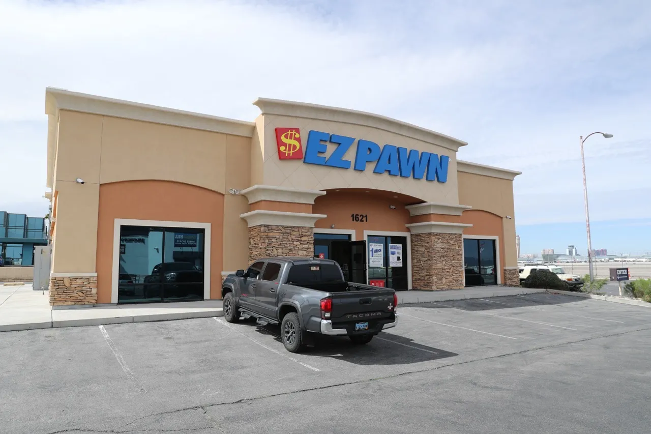 The EZPAWN store.